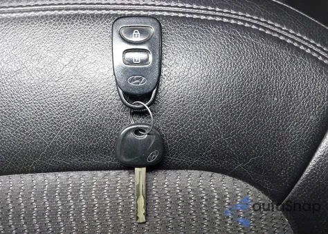 2013 Hyundai Tucson Gls z USA, uszkodzony, nr VIN KM8JUCAC1DU756045